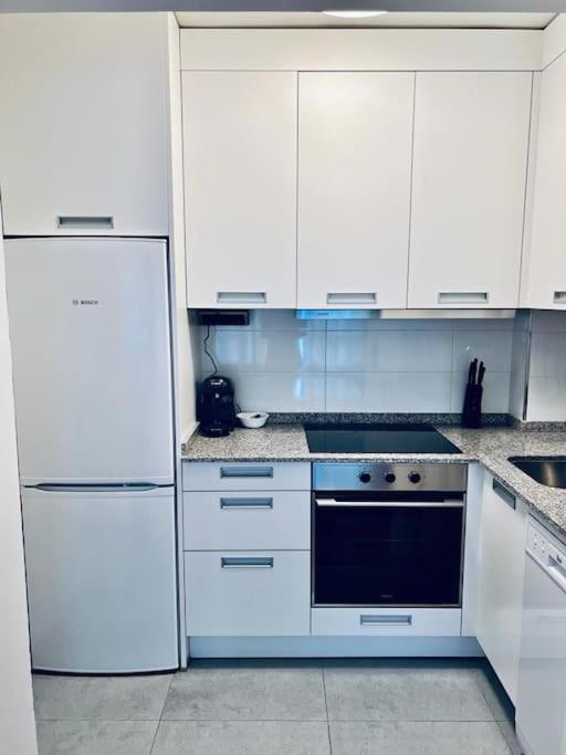 Apartamento En El Centro De Vigo 2 Habitaciones Екстериор снимка